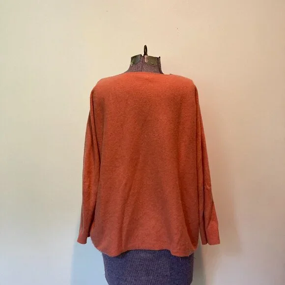 Garnet Hill Cozy Peach Cashmere Pullover Women's Sweater - Picture 4 of 7